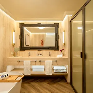 5* Otel Ayre