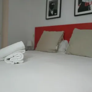 Apartamento San Bernardo Севилья